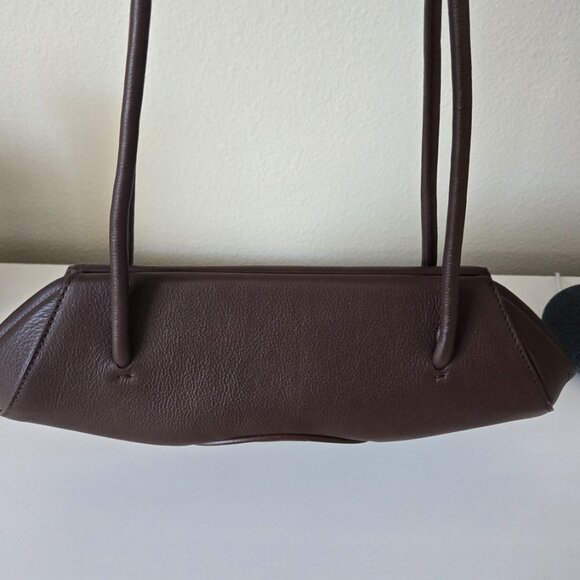 Behno New York Elizabeth Baguette Mini Milled Cacao - Picture 5 of 10